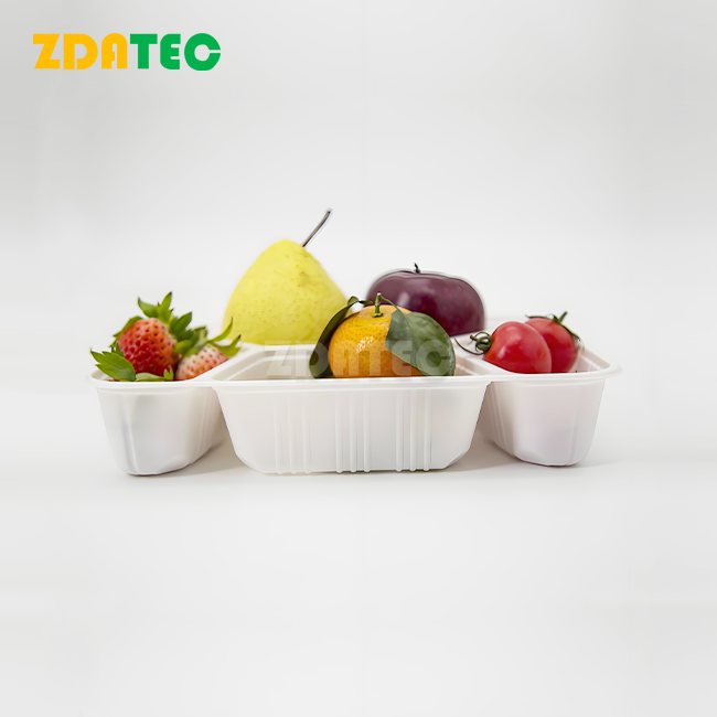 Fully biodegradable and compostable PLA cake plates